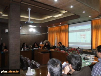 پنجمین جلسه آموزش نسخه جدید تحت وب نرم افزار آموزش مروارید درپردیس خواجه نصیرالدین طوسی کرمان برگزار شد