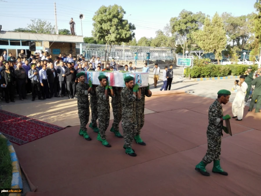 پای درس شهید غواص