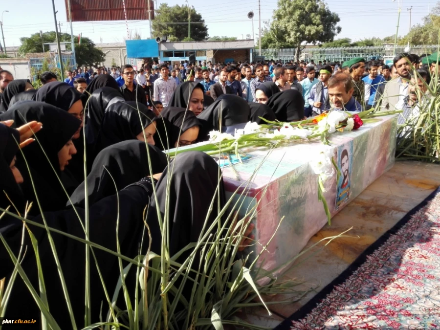 پای درس شهید غواص