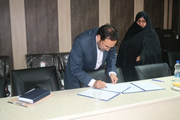 انعقاد تفاهم نامه همکاری پردیس های دانشگاه فرهنگیان استان کرمان و دانشگاه شهید باهنر کرمان
