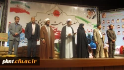 بمناسبت هفته دفاع مقدس مراسم شبی با افلاکیان در پردیس خواجه نصیر کرمان با حضور مهندس سیف الهی معاون استاندار کرمان و مسئولین استان برگزار شد