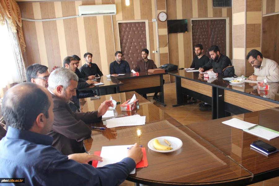 تصاویرجلسه کمیته فرهنگی و اجتماعی پردیس خواجه نصیر