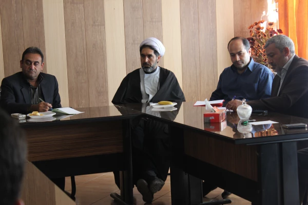 تصاویرجلسه کمیته فرهنگی و اجتماعی پردیس خواجه نصیر