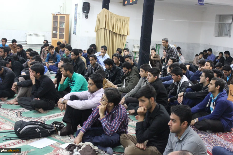 تصاویر دیدار مسئولان پردیس خواجه نصیر با دانشجویان