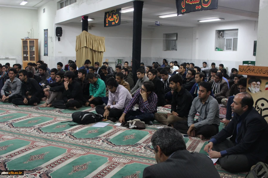 تصاویر دیدار مسئولان پردیس خواجه نصیر با دانشجویان