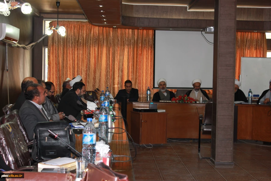 تصاویر جلسه گروه های معارف  در پردیس خواجه نصیرالدین طوسی
