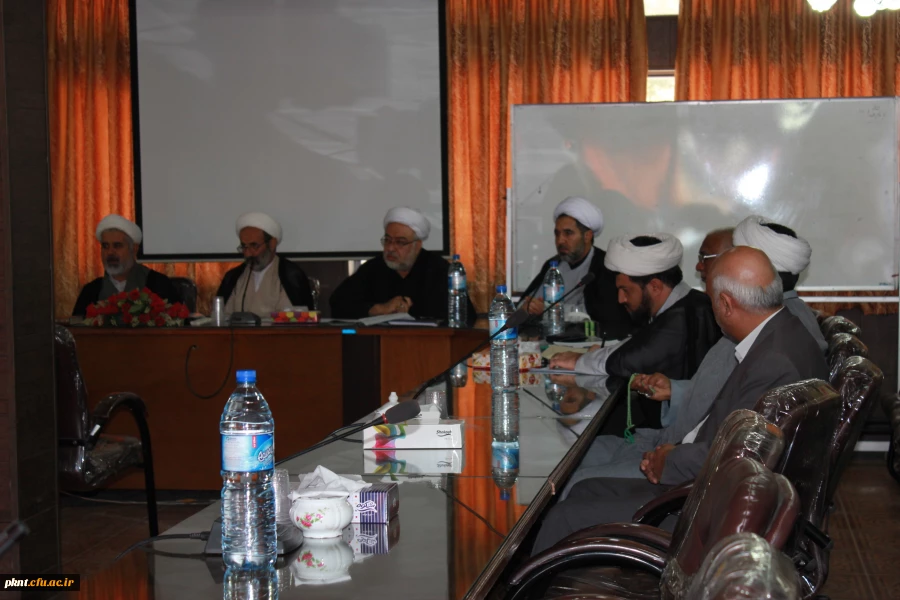 تصاویر جلسه گروه های معارف  در پردیس خواجه نصیرالدین طوسی