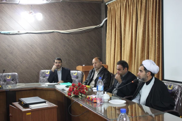 تصاویر جلسه گروه های معارف اسلامی در پردیس خواجه نصیر