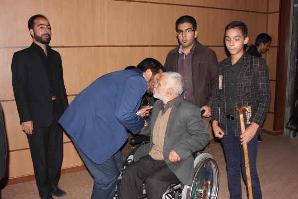 تصاویر چهارمین یادواره شهدای دانشجو معلم