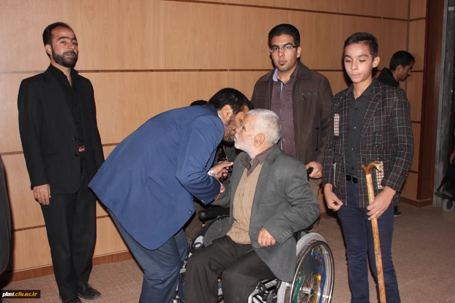 تصاویر چهارمین یادواره شهدای دانشجو معلم