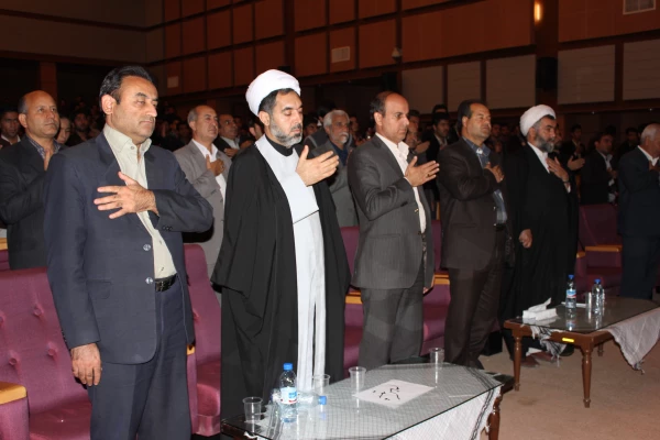 تصاویر چهارمین یادواره شهدای دانشجو معلم