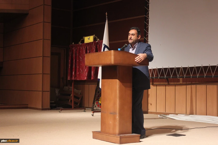 تصاویر دیدار صمیمانه مسئولان پردیس خواجه نصیرالدین طوسی با دانشجویان کارشناسی ناپیوسته