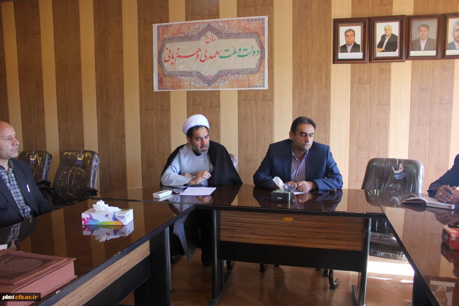 تصاویر جلسه کمیته فرهنگی پردیس