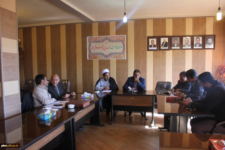 تصاویر جلسه کمیته فرهنگی پردیس