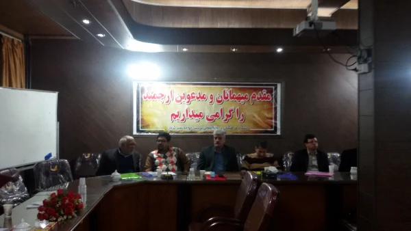 تصاویر جلسه هم اندیشی اساتید