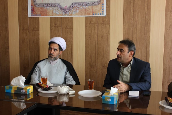 تصاویر جلسه کمیته فرهگی و اجتماعی پردیس