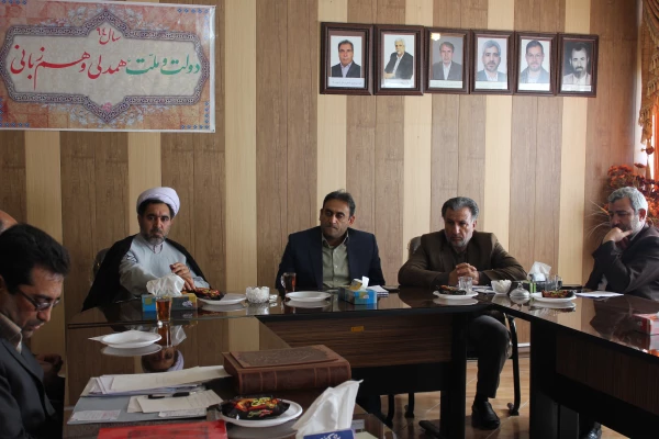 تصاویر جلسه کمیته فرهگی و اجتماعی پردیس