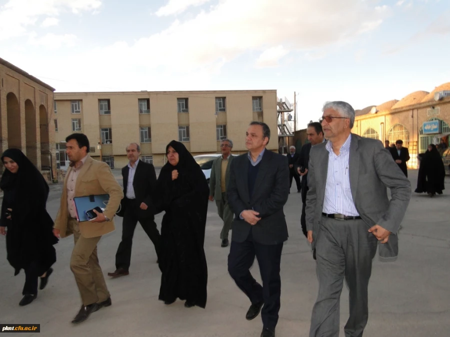 بازدید استاندار کرمان از پردیس شهید باهنر کرمان 5