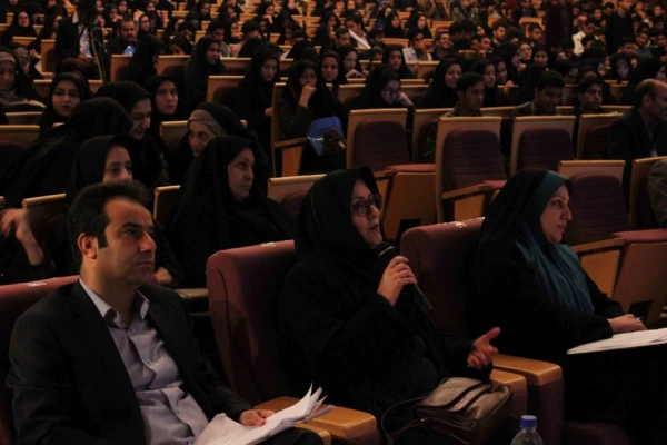 همایش کشوری « دوران دانشجویی : چالش ها و راهکارها » در دانشگاه فرهنگیان کرمان