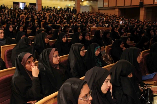 همایش کشوری « دوران دانشجویی : چالش ها و راهکارها » در دانشگاه فرهنگیان کرمان