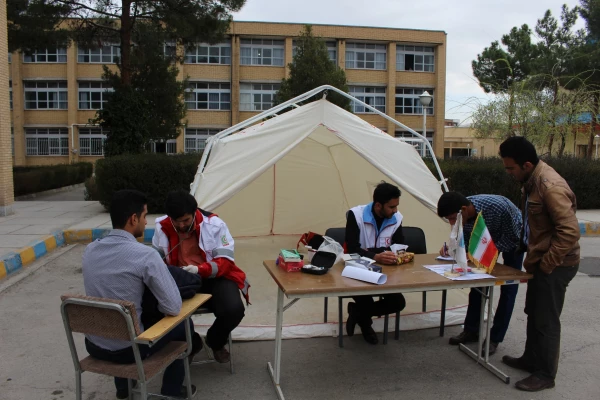 تصاویر غربالگری قند و فشار خون