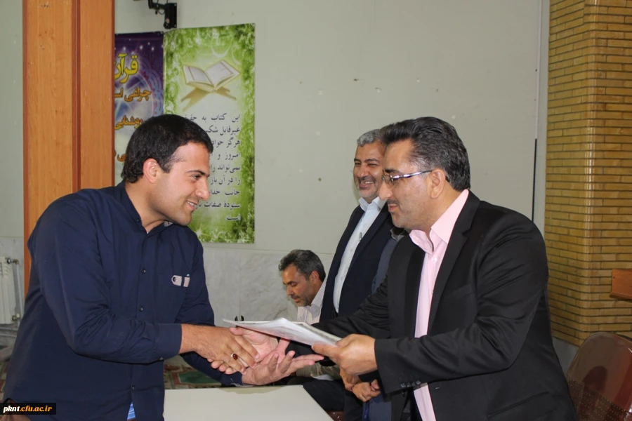 تصاویر تقدیر از دانشجویان نمونه خوابگاهی