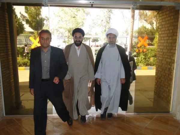 مسئول نهاد نمایندگی مقام معظم رهبری دانشگاه فرهنگیان کشور در سفر و بازدید از پردیسهای استان کرمان :
در دانشگاه باید نقد منصفانه و پذیرش خاضعانه وجود داشته باشد و کار فرهنگی برای دانشجویان صیانت در مقابل آسیب ها و تهدیدها را تضمین کند. 5