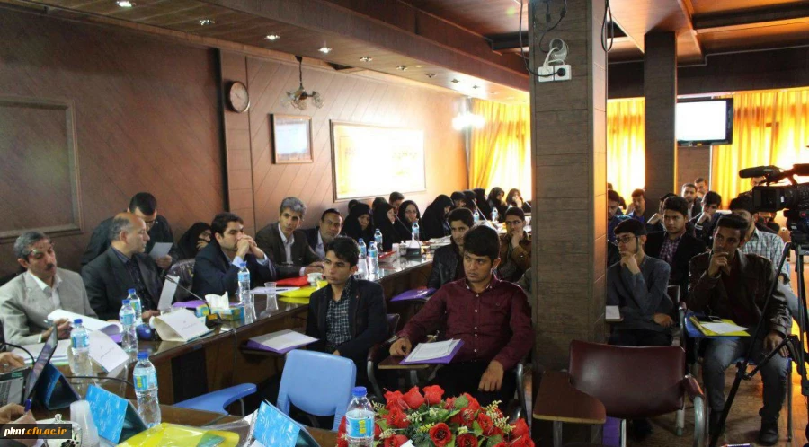 اولین جلسه کرسی نظریه پردازی(کرسی ترویجی عرضه و نقد ایده علمی) با مجوز سازمان بسیج اساتید در دانشگاه فرهنگیان کرمان برگزار شد