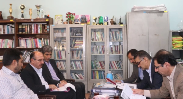 حضور علاءالدین کیا در واحد فرهنگی پردیس خواجه نصیر