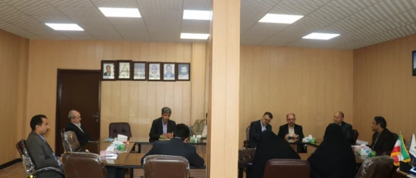 جلسه با حضور علاءالدین کیا در دفتر دکتر صابری 24 آبان