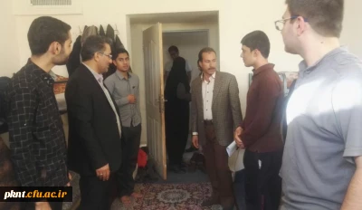 بازدید مشهدی رئیس اداره سراهای دانشجویی و همراهان از خوابگاه ها و سلف سرویس دانشگاه فرهنگیان استان کرمان 20 آذرماه 96