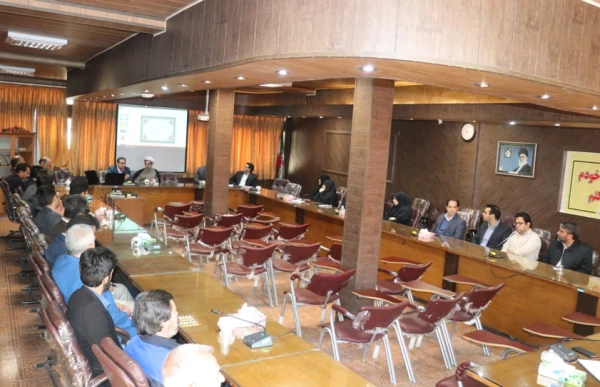 نشست صمیمی کارکنان مدیریت امور پردیس های استان و پردیس خواجه نصیرالدین طوسی