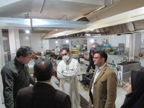 بازدید از آشپزخانه و سلف سرویس پردیس