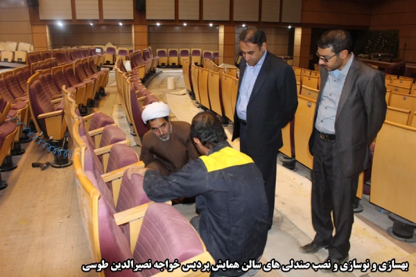 بازدید مستمر دکتر توان از فعالیت های عمرانی در حال اجرای دانشگاه