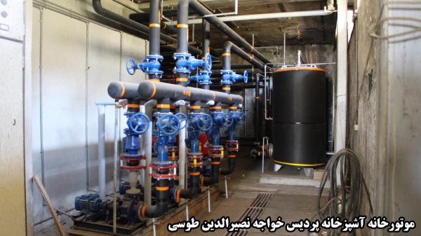 بازدید مستمر دکتر توان از فعالیت های عمرانی در حال اجرای دانشگاه