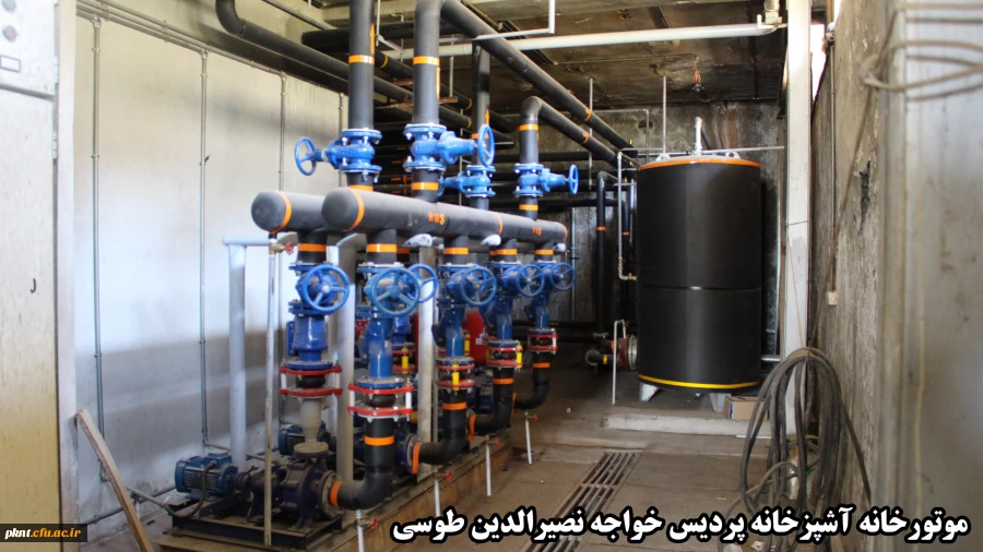 بازدید مستمر دکتر توان از فعالیت های عمرانی در حال اجرای دانشگاه