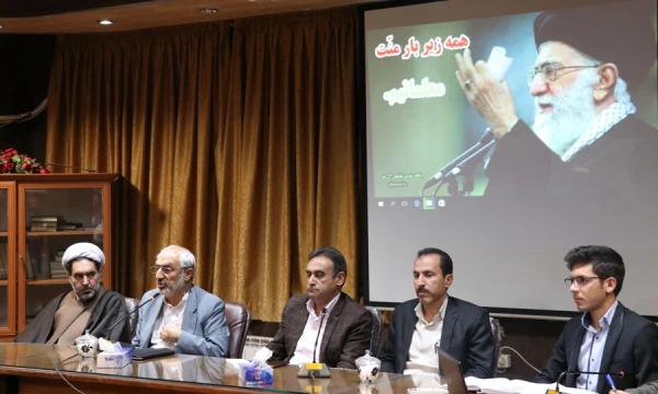 جلسه پرسش و پاسخ دانشجویی با حضور دکتر زاهدی