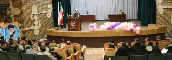 جلسه هم اندیشی کارکنان و اساتید موظف دانشگاه