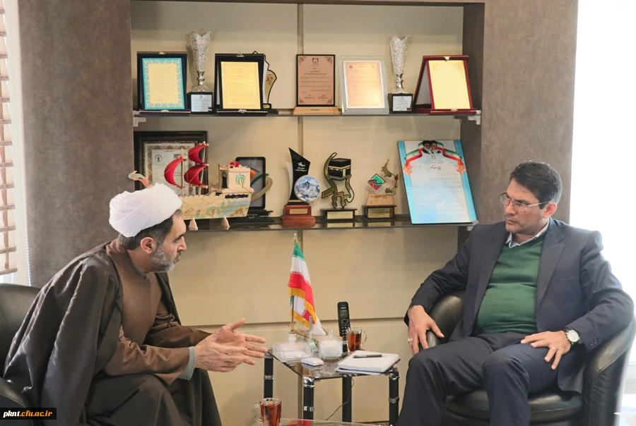 دیدار با رئیس دانشگاه فرهنگیان استان با مدیریت سازمان مدیریت و برنامه ریزی استان کرمان