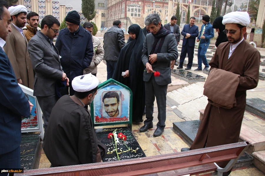 کوهپیمایی کارکنان دانشگاه فرهنگیان کرمان