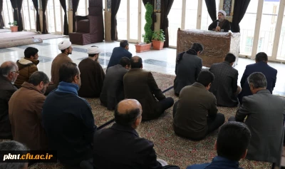 دکتر توان در مراسم تجدید میثاق کارکنان دانشگاه فرهنگیان کرمان با شهدا گفت: این انقلاب و شهدای آن بر حق هستند و شهید بالاترین مقام را در نزد خداوند دارا بوده و در بهشت هم نشین انبیا، ائمه و اولیاء است.