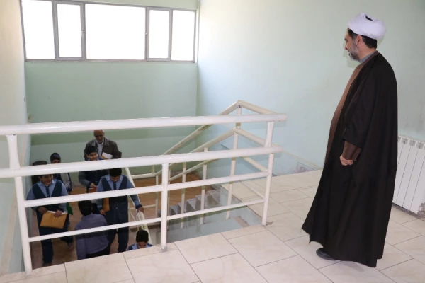 دیدار با شورای دانش آموزی مجتمع امام هادی علیه السلام