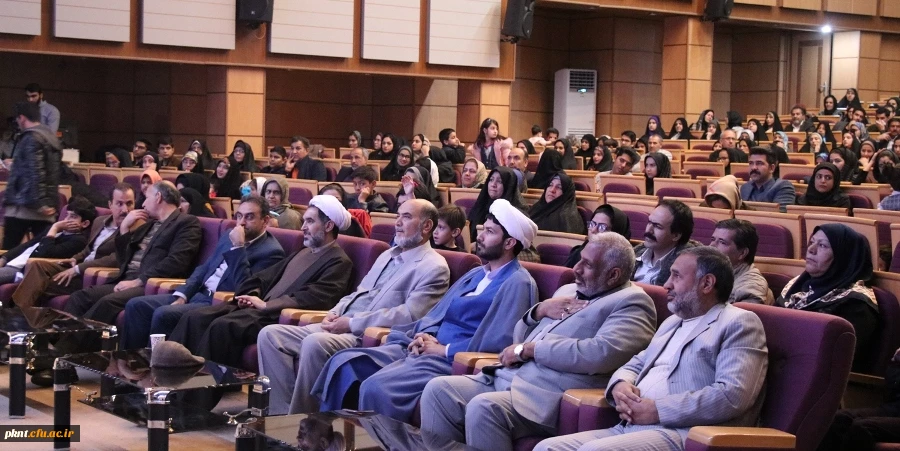 مراسم گرامیداشت شهدای حادثه تروریستی سیستان و بلوچستان در اداره کل آموزش و پرورش استان