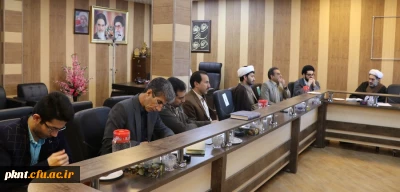 رئیس دانشگاه فرهنگیان استان کرمان در جلسه ستاد ترویج فرهنگ اقامه نماز گفت: نماز معراج مؤمن است و باعث سیر الی الله،تقوی و قرب الهی می شود.