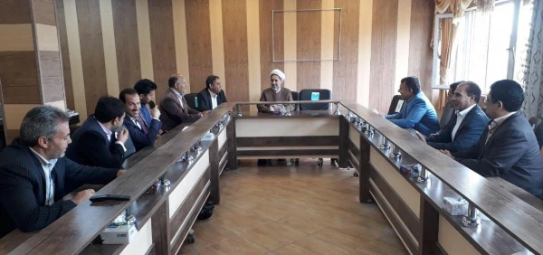 حضور همکاران مدیریت استانی و پردیس خواجه نصیرالدین طوسی در دفتر دکتر توان جهت تبریک سال جدید