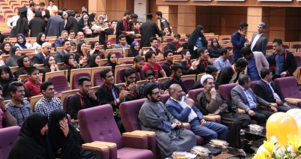 آئین دانش آموختگی دانشجومعلمان ورودی 94 دانشگاه فرهنگیان کرمان