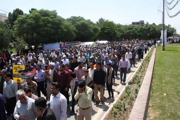 حضور باشکوه و گسترده دانشگاهیان دانشگاه فرهنگیان استان کرمان در راهپیمایی روز جهانی قدس