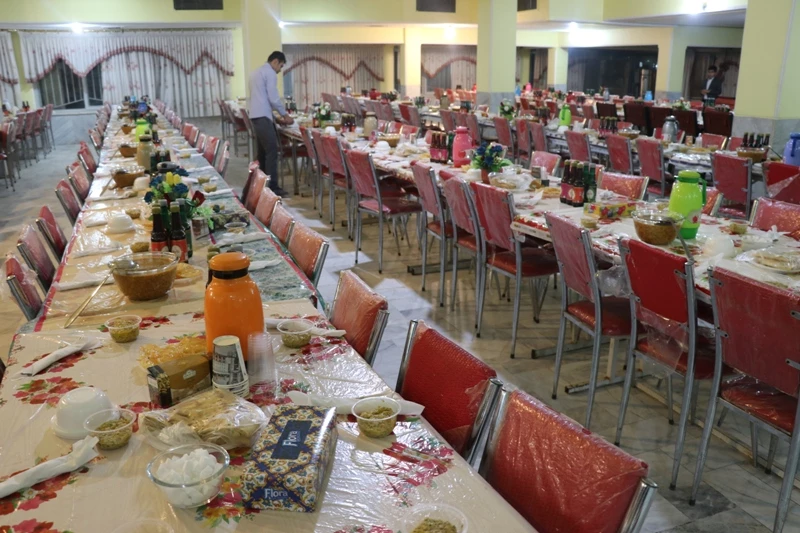 ضیافت افطاری