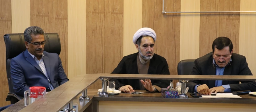 نشست صمیمی دکتر خاکی با اعضای هیأت علمی دانشگاه فرهنگیان استان کرمان