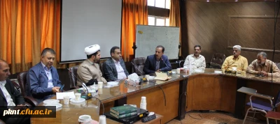 حجت الاسلام و المسلمین عرب مسئول نهاد نمایندگی مقام معظم رهبری در دانشگاه فرهنگیان کرمان در جلسه شورای اداری پردیس خواجه نصیرالدین طوسی: در هیچ دینی به اندازه دین مبین اسلام در خصوص تعالیم اخلاقی تأکید نشده است.